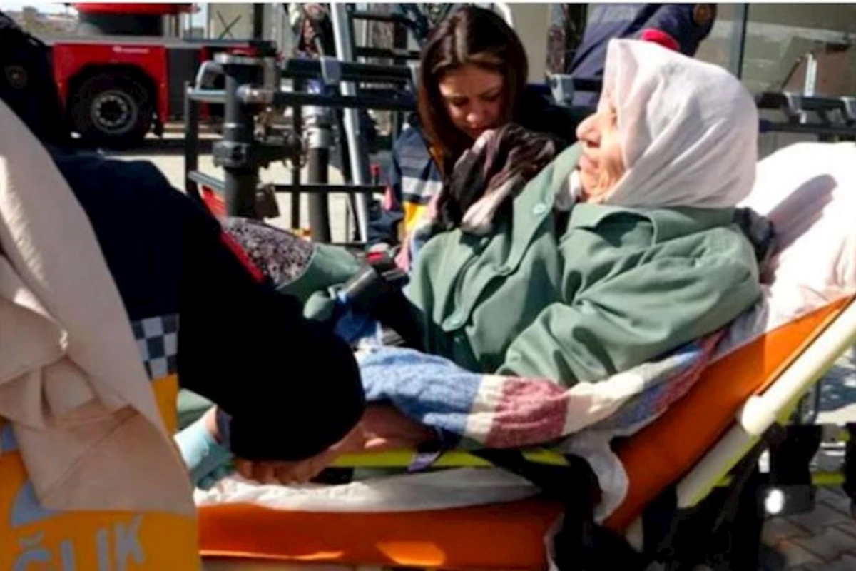 384 saat sonra möcüzə... — 90 yaşlı qadın və oğlu xilas edildi