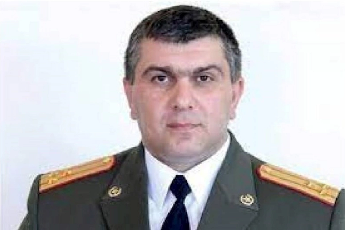 Ermənistanda general tutulub