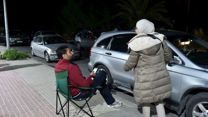 Hataydakı zəlzələ Livan xalqını küçəyə tökdü — FOTOLAR Hataydakı zəlzələ Livan xalqını küçəyə tökdü — FOTOLAR