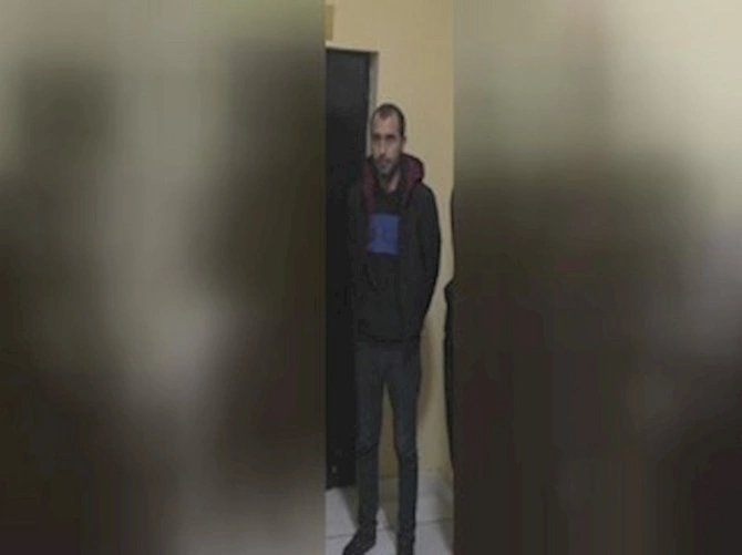 Üzərində tapanca gəzdirən narkotacirlər saxlanıldı — FOTOLAR