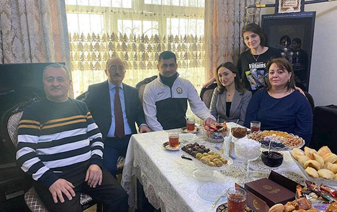 Vasif Tağıyevə mənzil hədiyyə edildi — FOTO