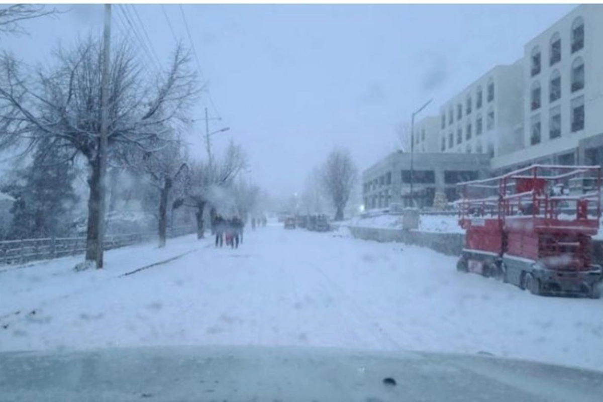Şuşaya güclü qar yağıb — FOTOLAR