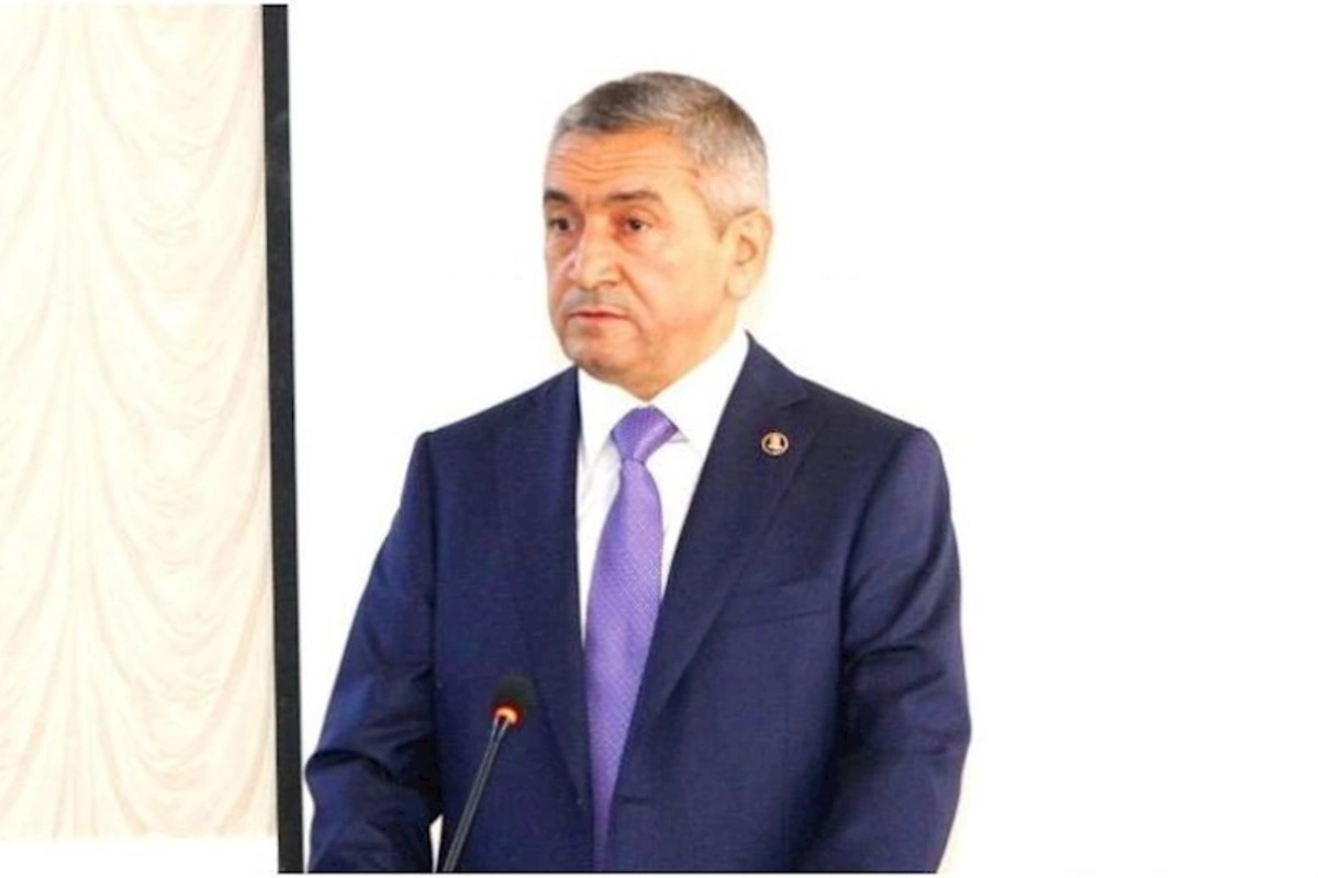 İcra başçısı məmuru cəzalandırdı: Daha aşağı vəzifəyə təyin edildi