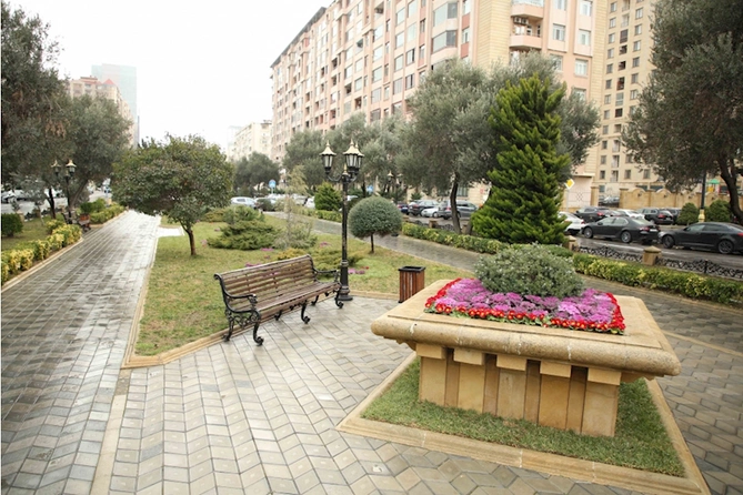 Xətai rayonunda yerləşən Ana fəryadı abidəsinin yerləşdiyi parkda abadlıq işləri yekunlaşmaq üzrədir — FOTO