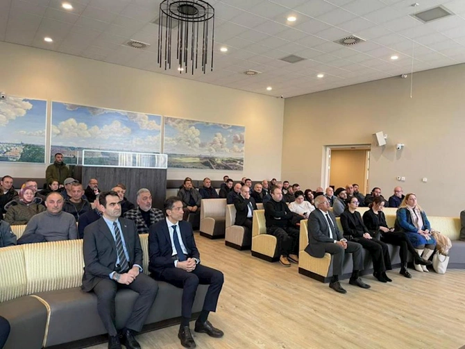 Niderlandın Haaqa şəhərində Xocalı soyqırımının 31-ci ildönümü ilə bağlı anım tədbiri keçirilib — FOTOLAR