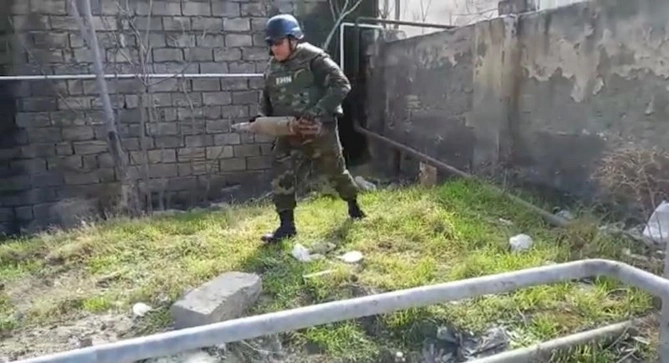 Bakıda tank mərmisi tapıldı — VİDEO