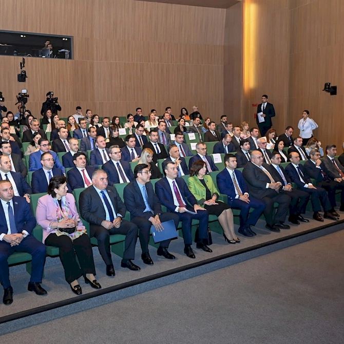 Nazirlik AL Marketi mükafatlandırdı — FOTO Nazirlik AL Marketi mükafatlandırdı — FOTO