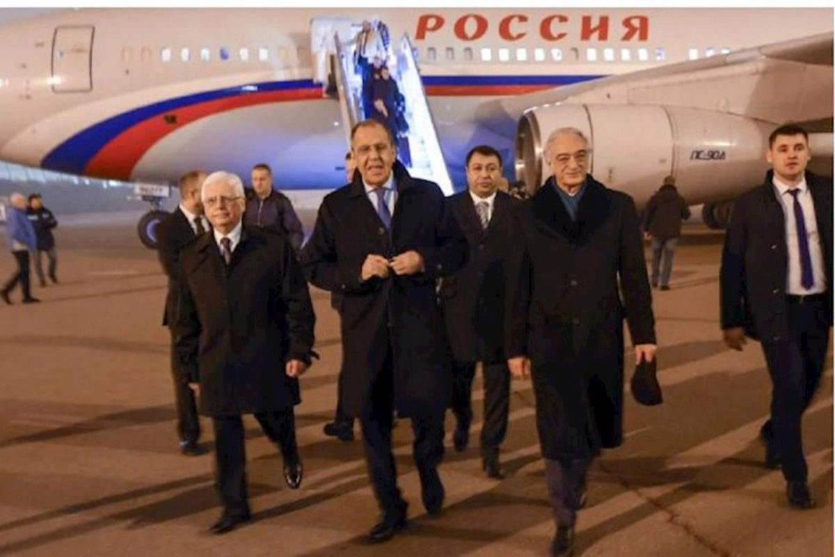 Lavrov Azərbaycana gəldi