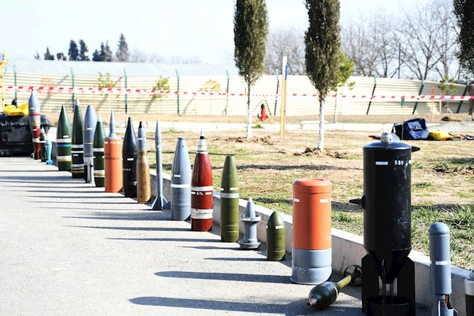 Minalardan və partlamamış hərbi sursatlardan təmizləmə üzrə İşçi qrupun iclası keçirilib — FOTO Minalardan və partlamamış hərbi sursatlardan təmizləmə üzrə İşçi qrupun iclası keçirilib — FOTO