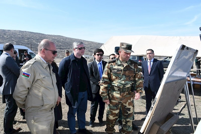 Minalardan və partlamamış hərbi sursatlardan təmizləmə üzrə İşçi qrupun iclası keçirilib — FOTO Minalardan və partlamamış hərbi sursatlardan təmizləmə üzrə İşçi qrupun iclası keçirilib — FOTO