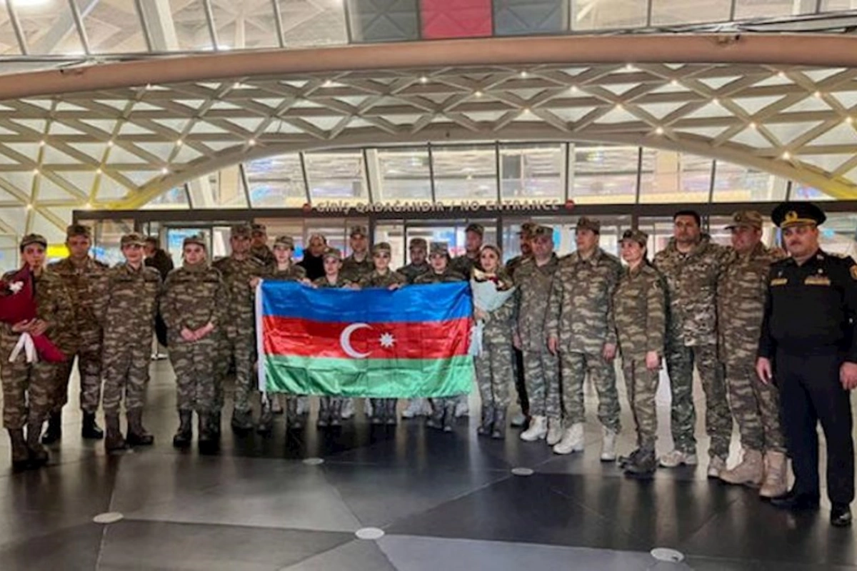 Zəlzələdən sonra Türkiyəyə göndərilən Azərbaycanın hərbi həkimləri Vətənə qayıdıblar — FOTO