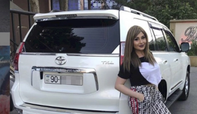 Səbinə Kətanova “Prado” ilə piyadanı vuraraq qaçıb? — FOTO Səbinə Kətanova “Prado” ilə piyadanı vuraraq qaçıb? — FOTO