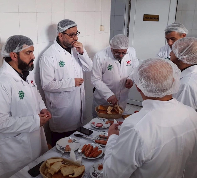 Hacı Şahin bu fotodan danışdı: “Gedib araşdırırıq” Hacı Şahin bu fotodan danışdı: “Gedib araşdırırıq”
