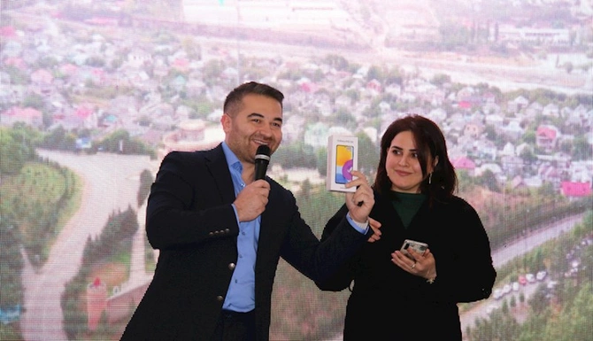 Final çay iç, Finalda Qazan lotereyasının 3-cü tirajının qalibinə avtomobil təqdim olundu — FOTO