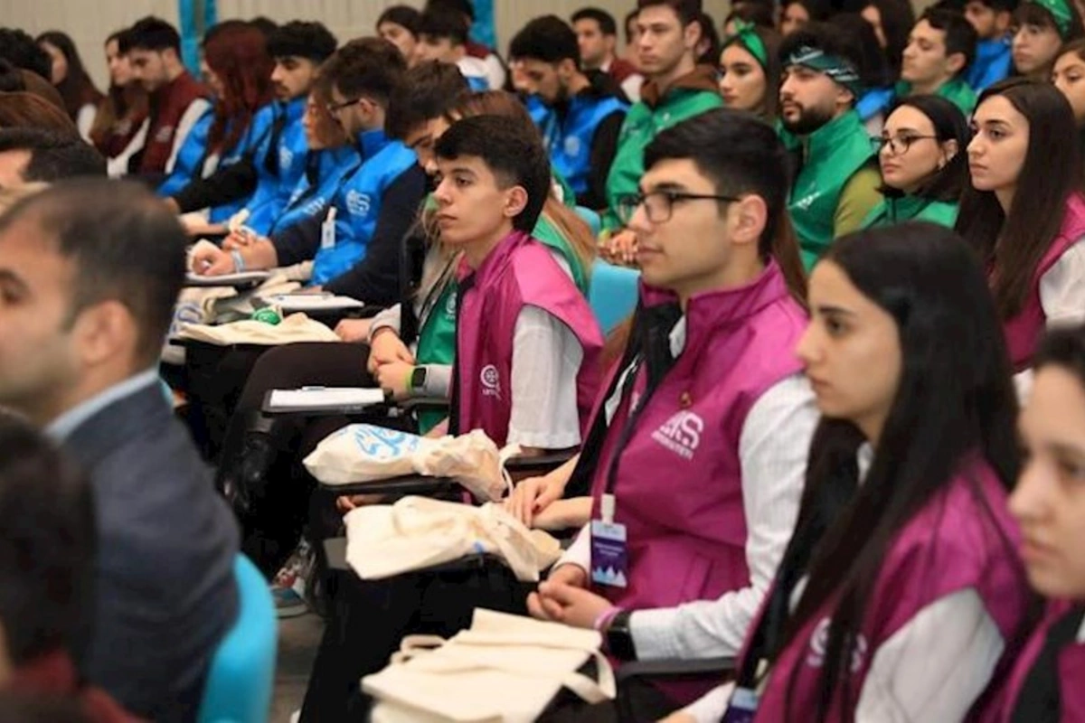 Gənc Liderlər üçün Qış Universitetinin növbəti mövsümünə start verilib
