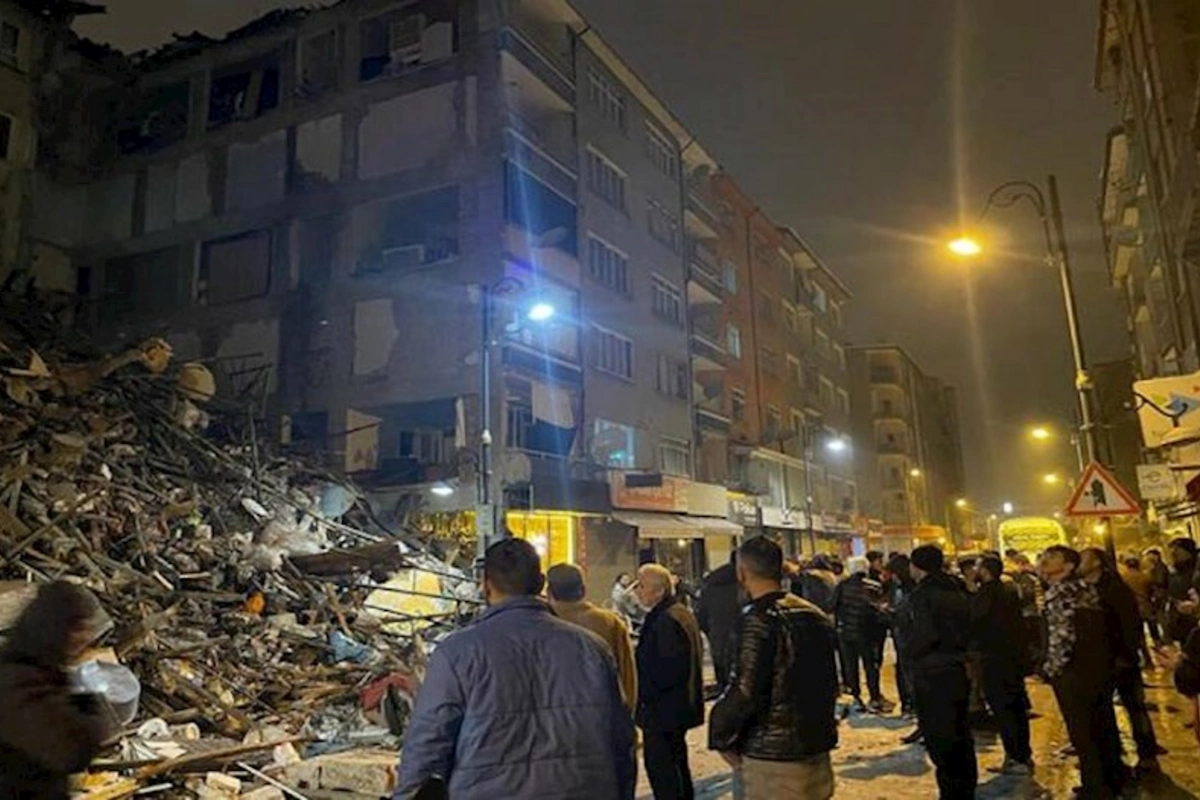 Türkiyədəki zəlzələdə azərbaycanlılar ziyan görüb? — RƏSMİ AÇIQLAMA