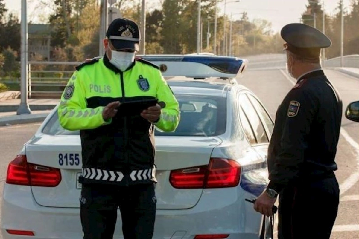 Bakıda saxlanılan sərxoş sürücü polisləri təhqir etdi, HƏBS OLUNDU