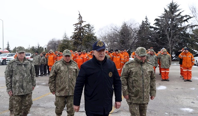 Hulusi Akar: Türkiyə Ordusunun 3 hərbçisi zəlzələdə şəhid olub — FOTO