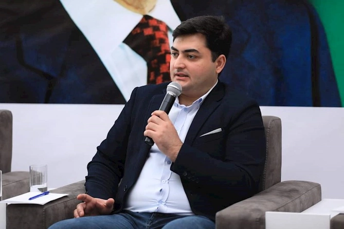 Gənc Liderlər üçün Qış Universitetinin dördüncü günü başa çatıb — FOTO Gənc Liderlər üçün Qış Universitetinin dördüncü günü başa çatıb — FOTO