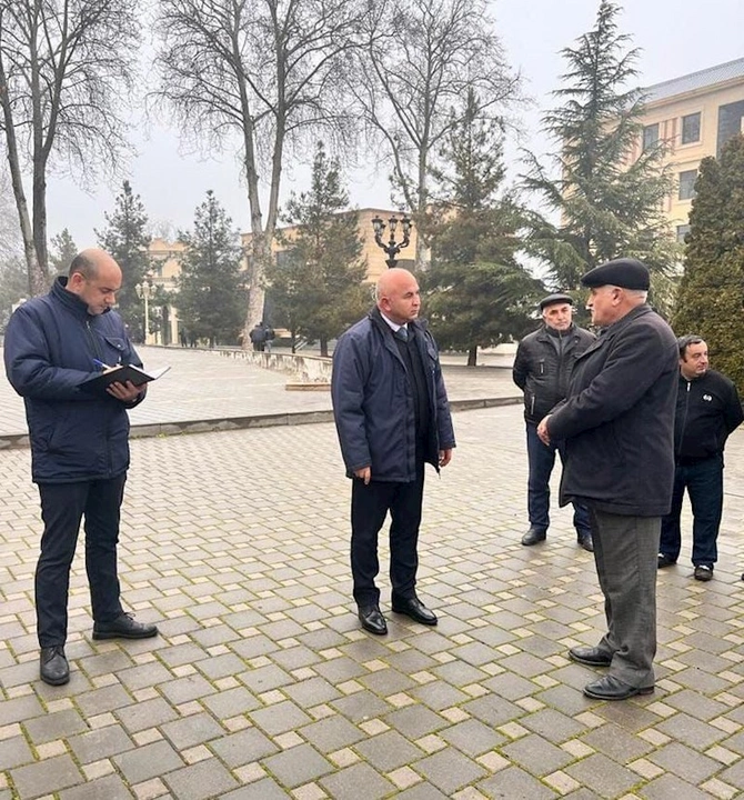 Tərtərdə keçirilən “Açıq mikrofon” aksiyasında 11 müraciət ünvanlandı — FOTO