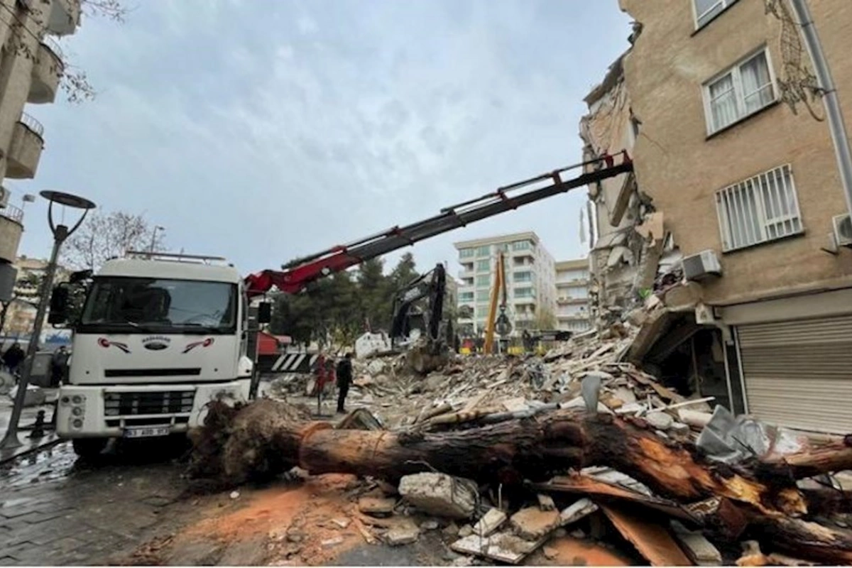 Türkiyədə zəlzələdə ölənlərin sayı 3 419-a çatıb, 20 534 nəfər yaralanıb— YENİLƏNİB