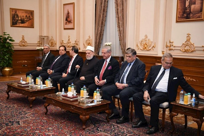 Sahibə Qafarova Misir Nümayəndələr Palatasının sədri ilə görüşüb — FOTO Sahibə Qafarova Misir Nümayəndələr Palatasının sədri ilə görüşüb — FOTO
