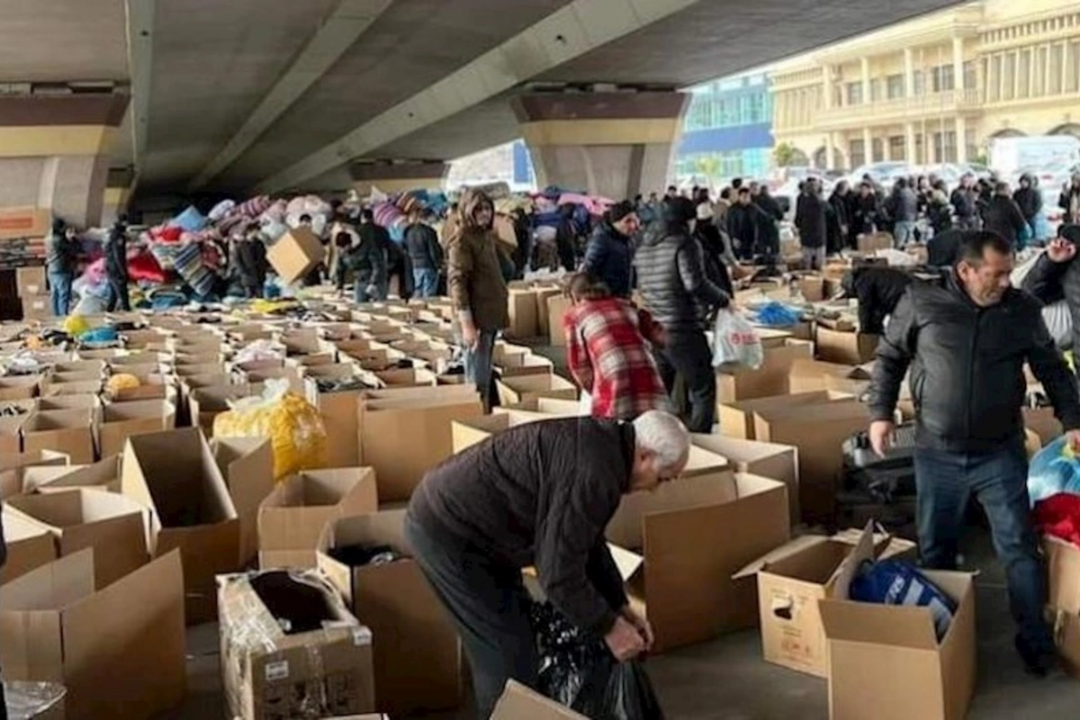 Bakıda daha bir neçə ünvanda Türkiyə üçün yardımların toplanmasına başlanılıb — SİYAHI