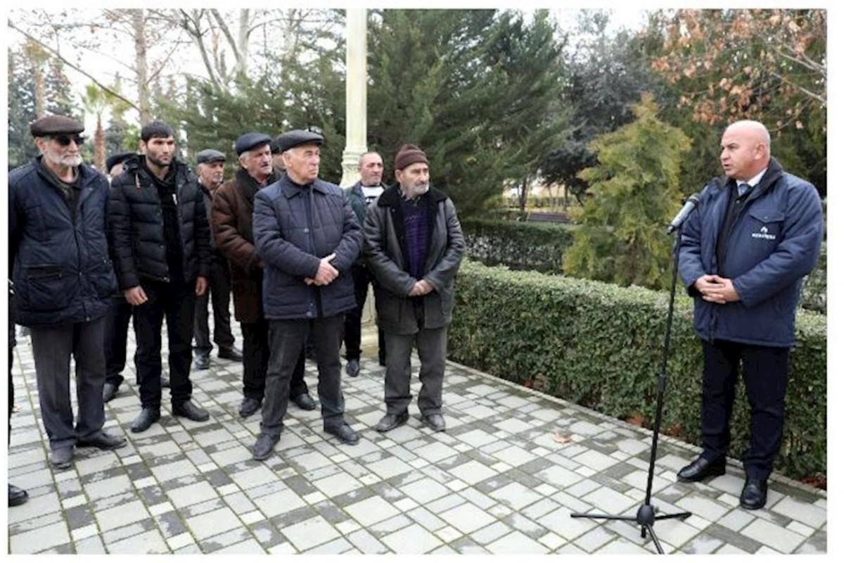 Açıq mikrofon aksiyasına qatılan Yevlax sakinlərinin müraciətləri dinlənildi — FOTO