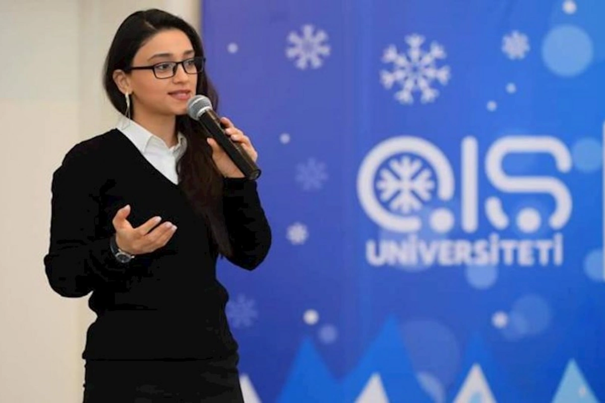 Gənc Liderlər üçün Qış Universitetinin beşinci günü başa çatıb