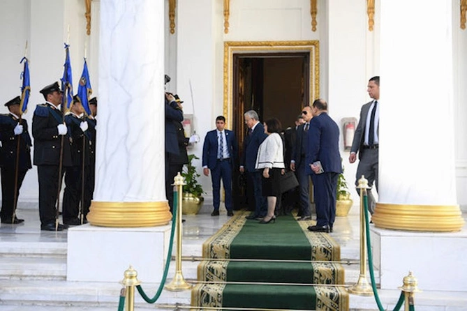 Sahibə Qafarova Misir Nümayəndələr Palatasının sədri ilə görüşüb — FOTO Sahibə Qafarova Misir Nümayəndələr Palatasının sədri ilə görüşüb — FOTO