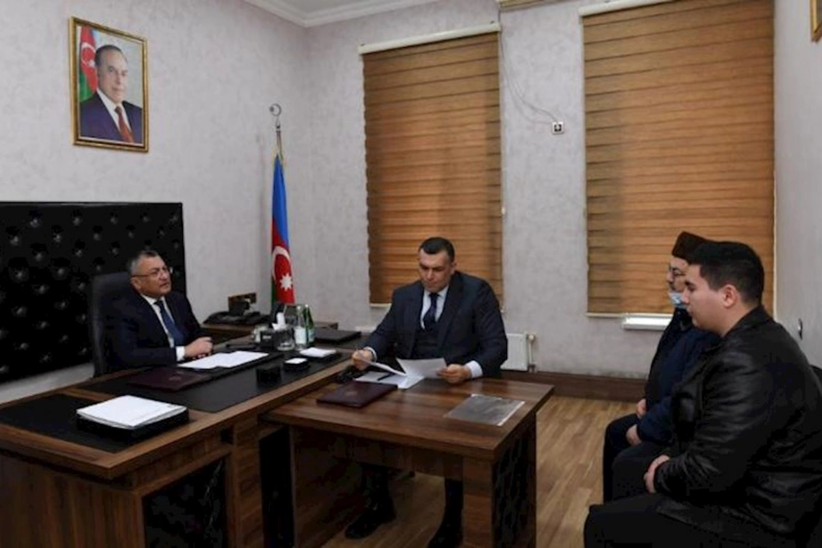 Rövşən Rzayev növbəti dəfə vətəndaşları qəbu etdi — FOTO