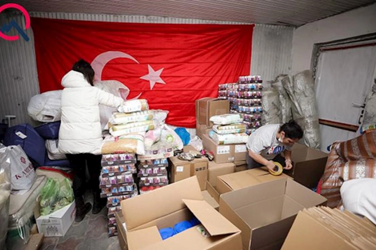 Zəlzələ bölgəsinə göndərilən ikinci əl geyimlərlə bağlı suallara — CAVAB