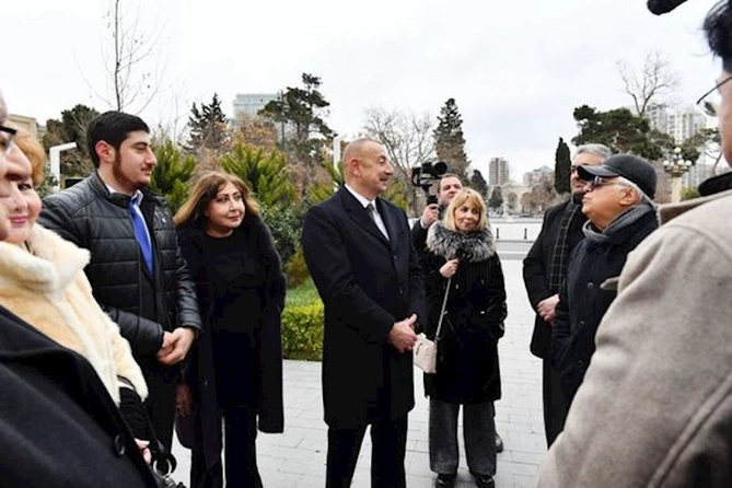 Prezident bəstəkar Tofiq Quliyevin abidəsinin açılışında — FOTO Prezident bəstəkar Tofiq Quliyevin abidəsinin açılışında — FOTO