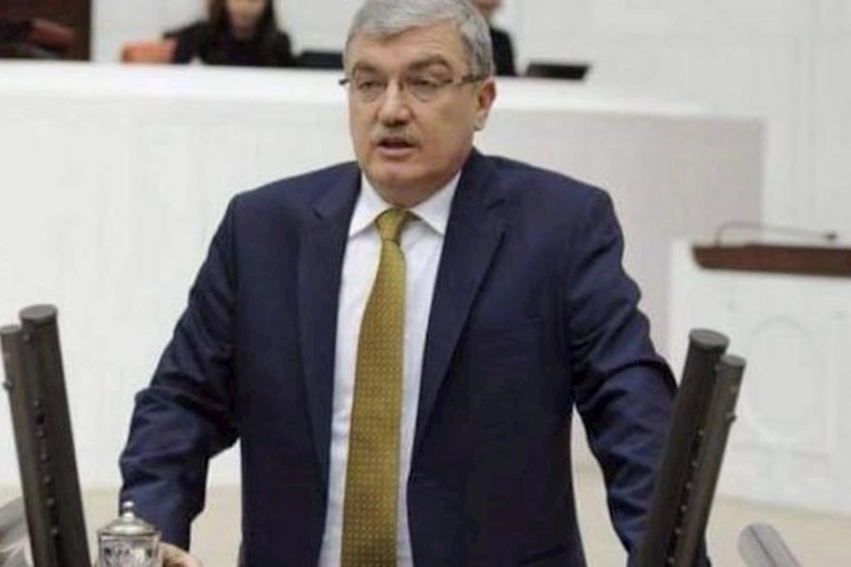 Türkiyəli deputat zəlzələdə həlak oldu