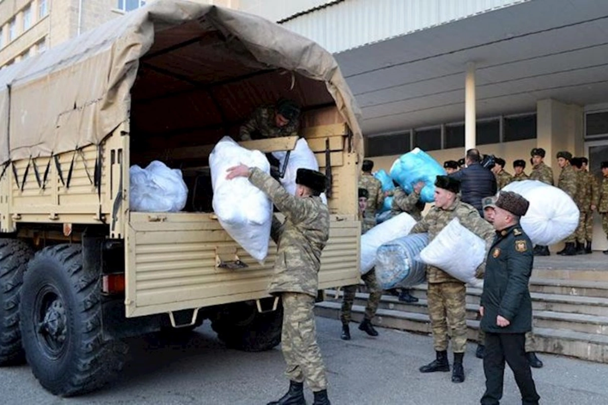 Müdafiə Nazirliyi Türkiyəyə yardım göndərib — FOTO