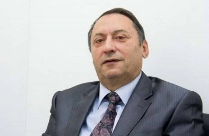Sabiq baş prokuror insult keçirdi — Vəziyyəti ağırdır (FOTO)