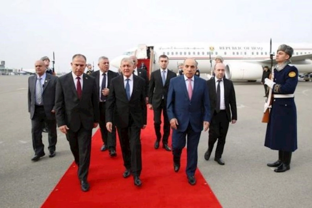 İraq prezidenti Azərbaycana gəldi — FOTO