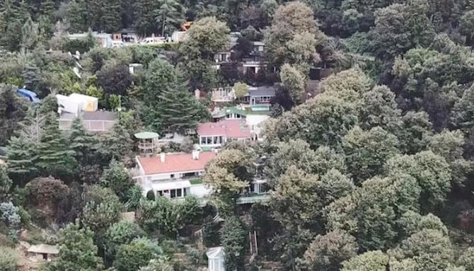 Abramoviç Adnan Oktarın lüks villasını aldı — ŞOK MƏBLƏĞ (FOTOLAR)