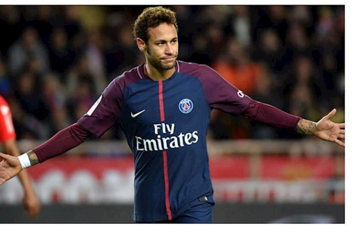 Neymar əməliyyat olundu