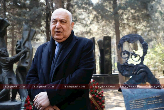 Rüstəm İbrahimbəyovun qəbirüstü abidəsinin açılışı oldu — FOTO