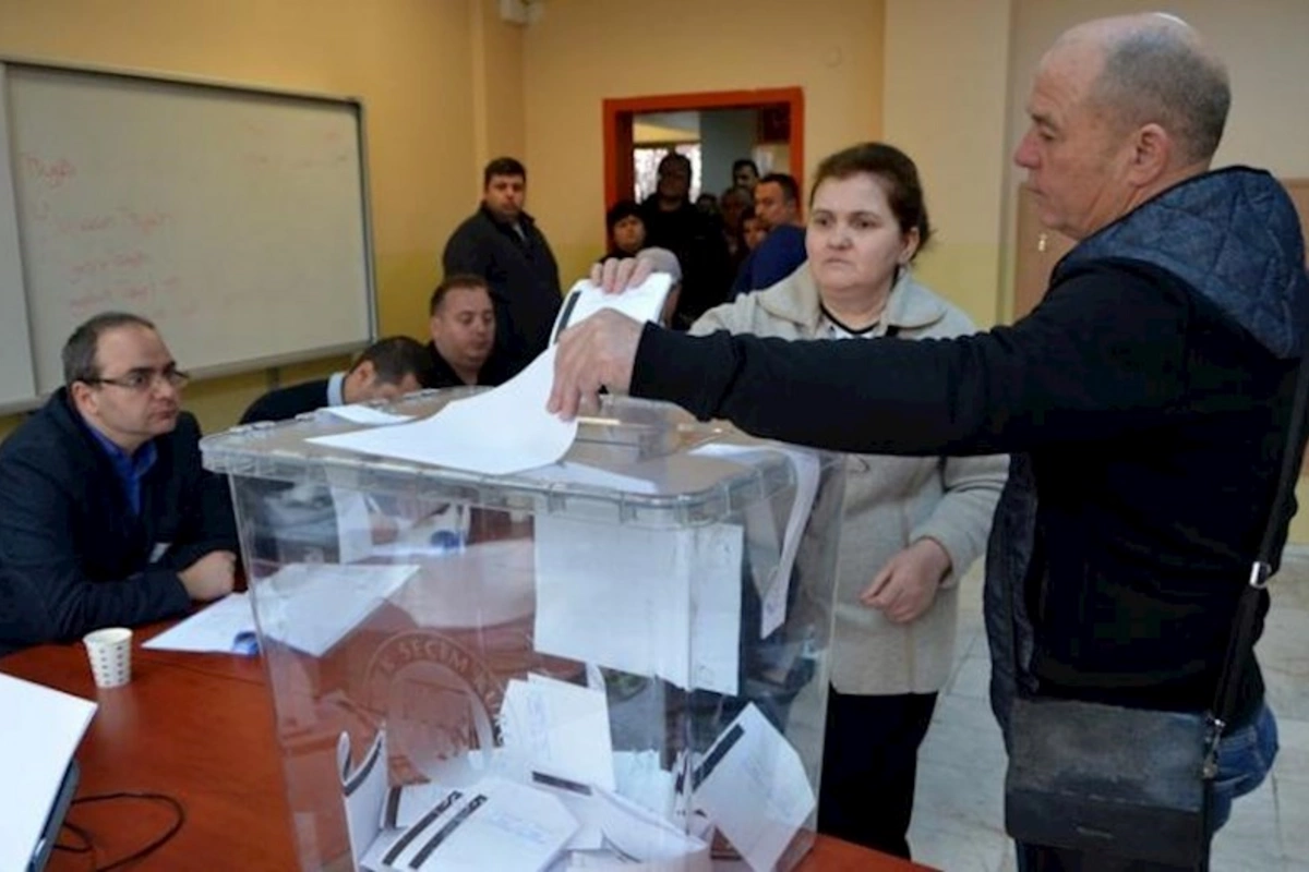Türkiyədə seçkilərdə iştirak edə biləcək partiyaların siyahısı açıqlandı