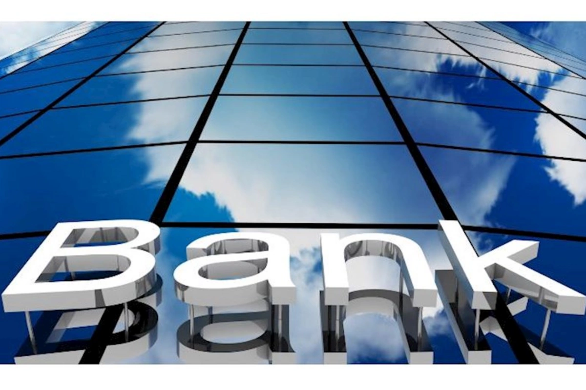 Gələcəyi olmayan banklar — ADLAR