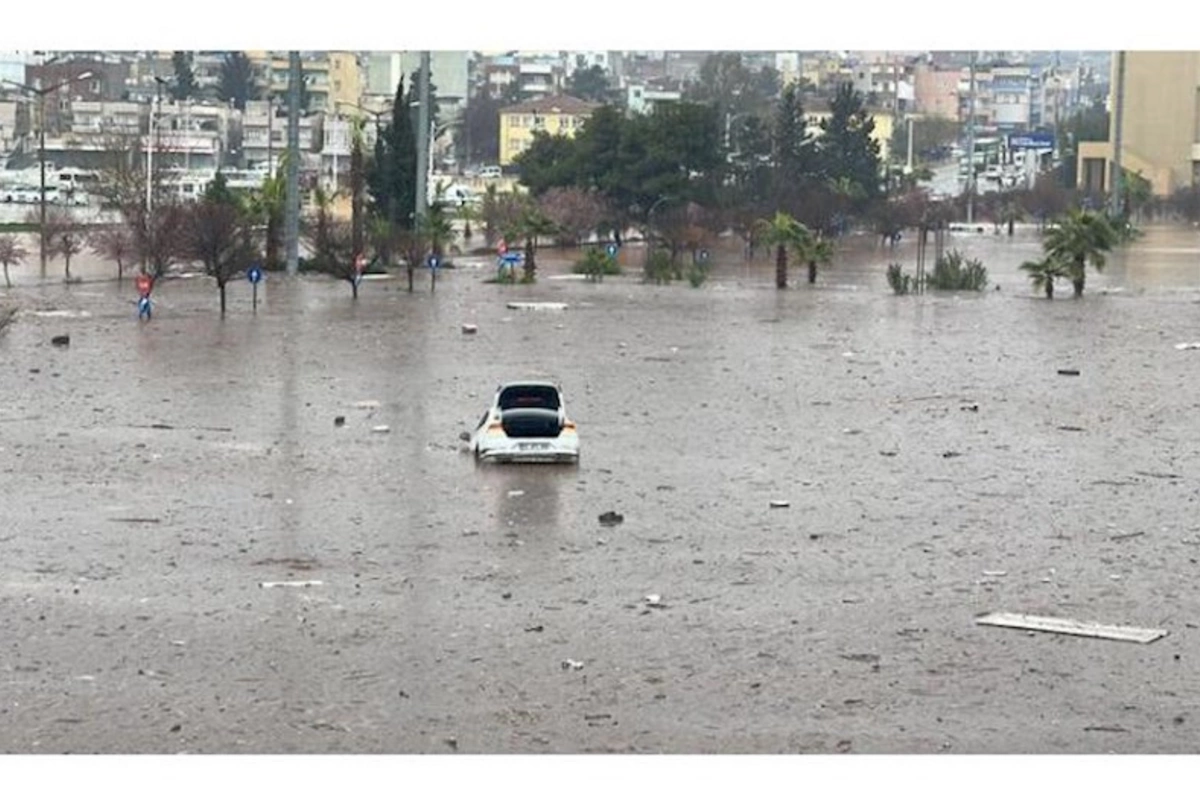 Şanlıurfada məktəblər daha bir gün bağlandı