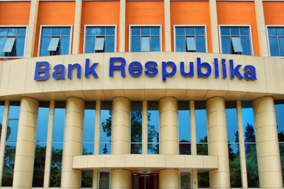 Jurnalist “Bank Respublika”nı konfidensiallıq qaydalarını pozmaqda ittiham etdi — FOTO