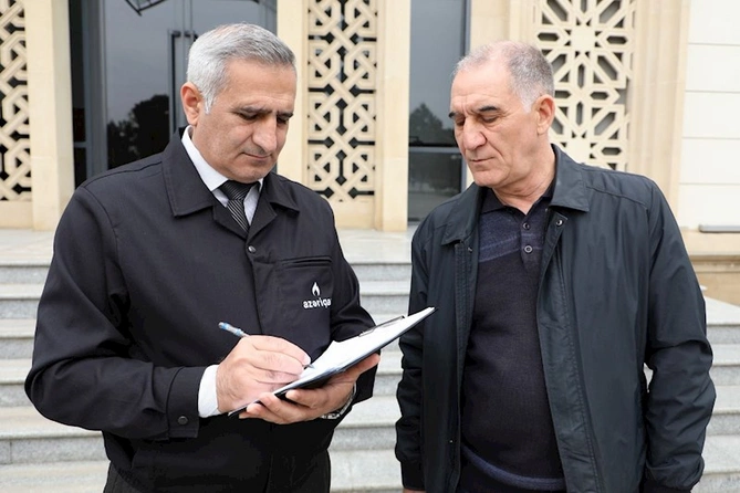 Biləsuvar rayonunun sahibkarları Açıq mikrofon aksiyasından maksimum yararlanmağa çalışdılar — FOTOLAR
