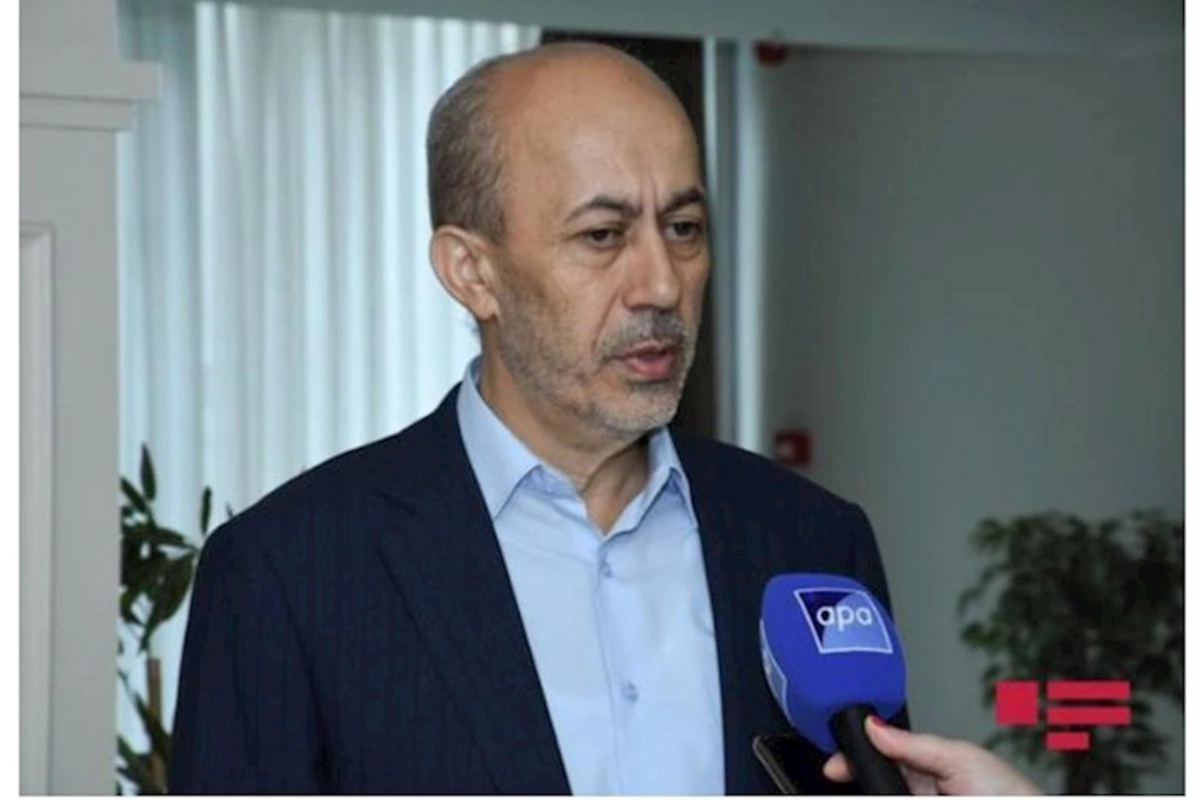 Deyirlər ki, indi guya düz yola qayıdıb?! — Şeyxin müavini Şou əhlinin Həccə getməyindən DANIŞDI