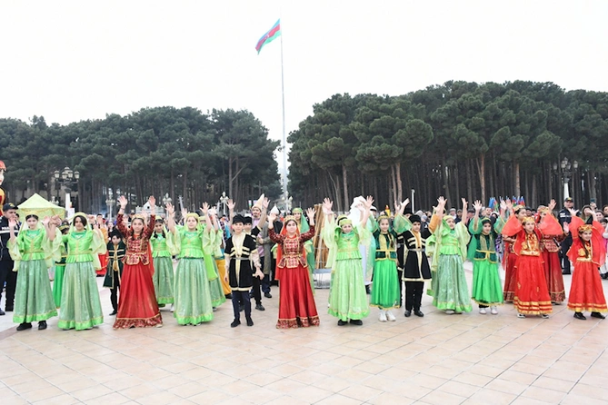 Abşeron rayonunda Novruz şənliyi keçirildi — FOTO