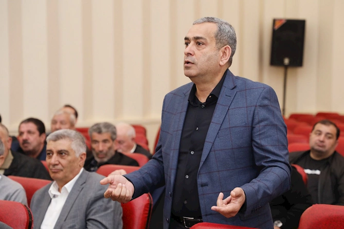 SOCAR “Azəriqaz” İB-də podratçılarla görüş keçirildi SOCAR “Azəriqaz” İB-də podratçılarla görüş keçirildi