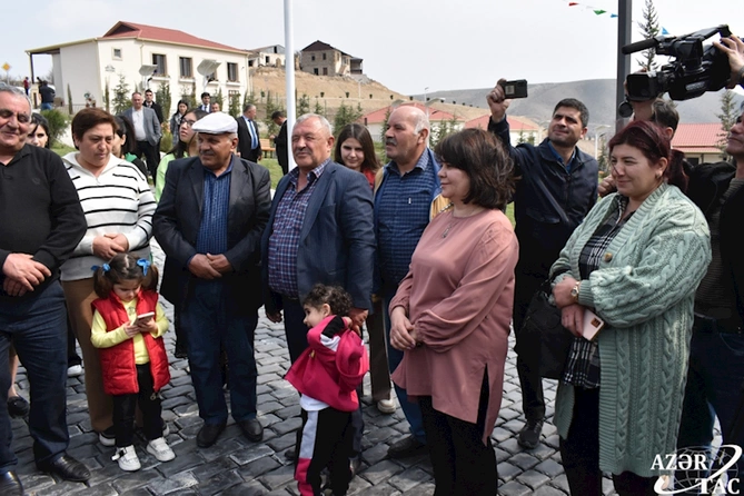 Böyük Qayıdış: “Uzun illərdən sonra Novruzu doğma torpaqlarında qeyd edəcəklər” Böyük Qayıdış: “Uzun illərdən sonra Novruzu doğma torpaqlarında qeyd edəcəklər”