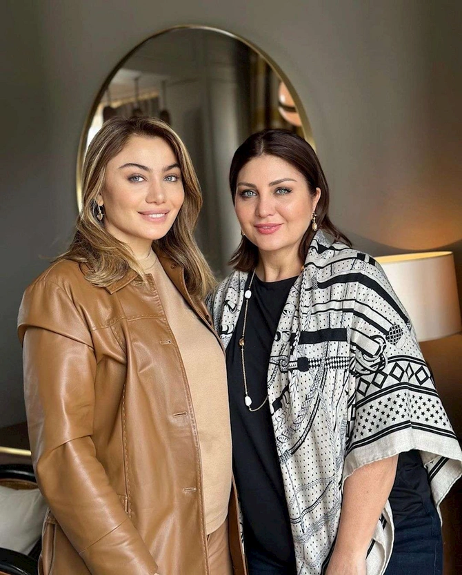Sibel Can Bakıya kimin toyuna gəlib? — FOTO